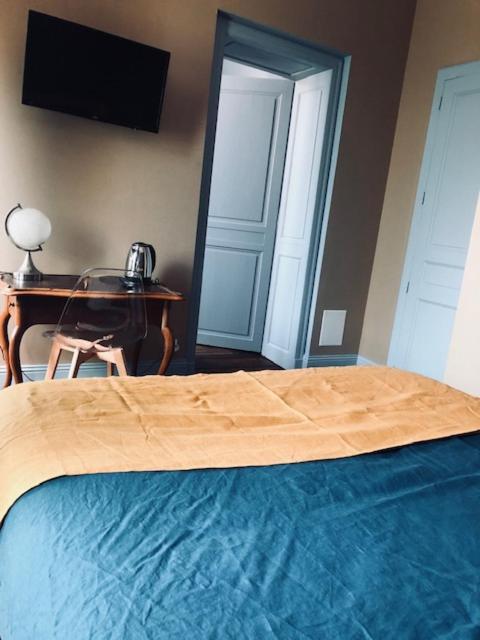Le Logis D'Augustin Bed and Breakfast Mont-de-Marsan Εξωτερικό φωτογραφία
